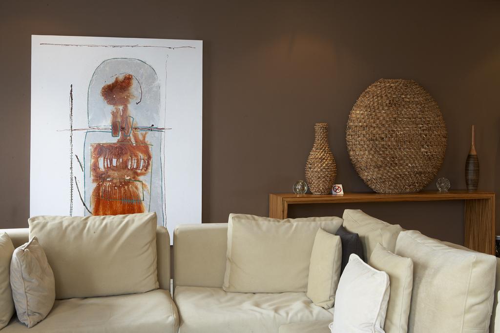 Marine Square Luxury Suites Херманус Экстерьер фото