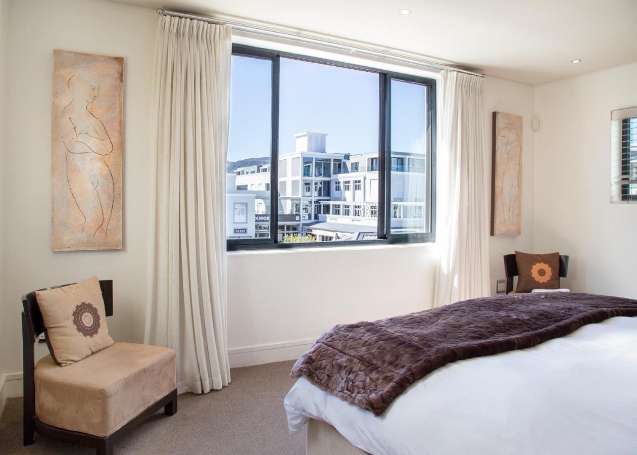 Marine Square Luxury Suites Херманус Экстерьер фото