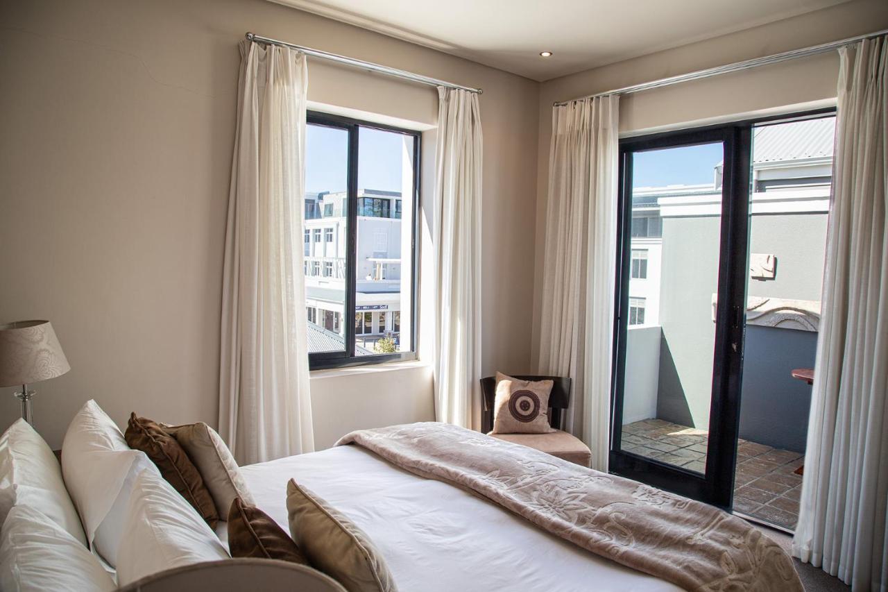 Marine Square Luxury Suites Херманус Экстерьер фото